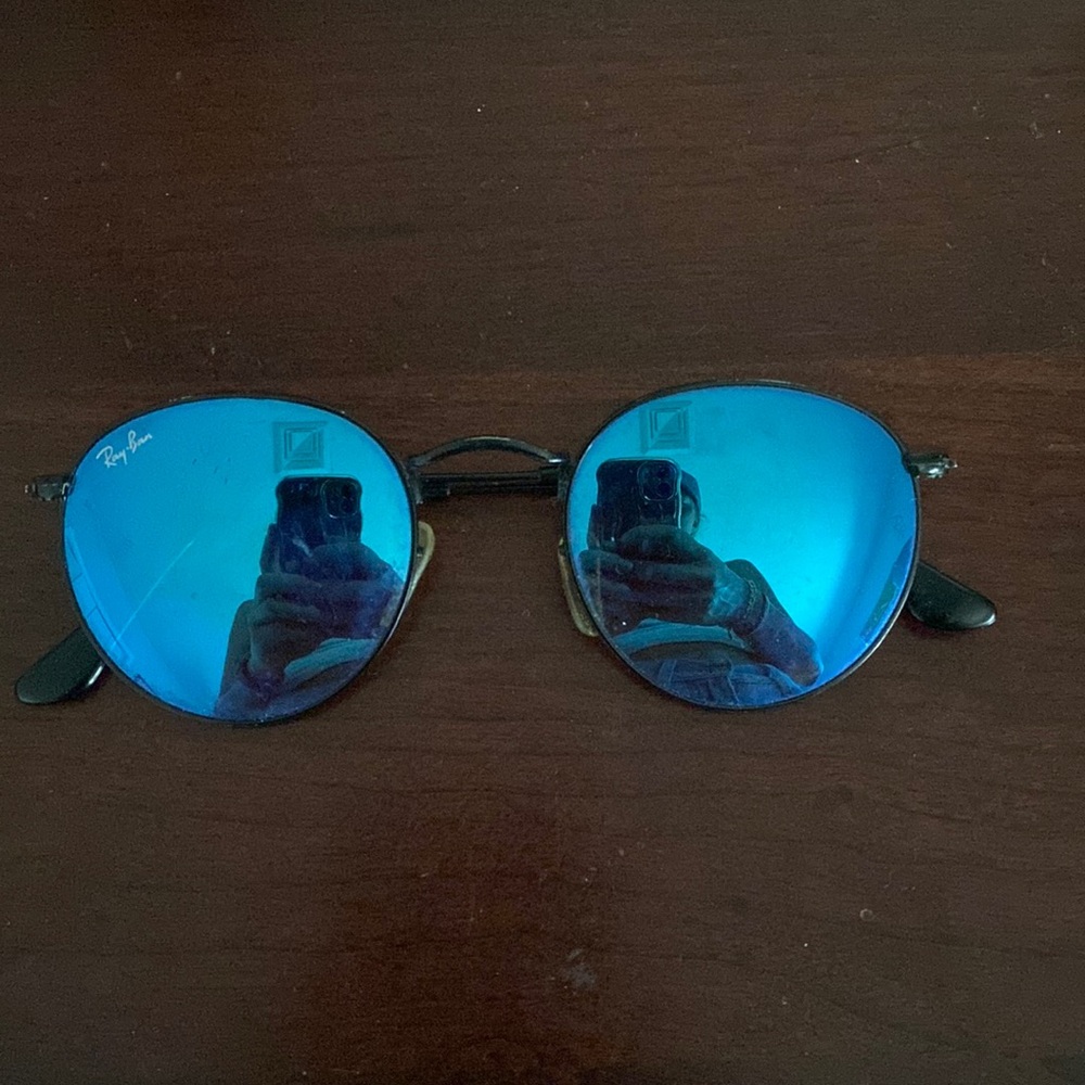blue raybans